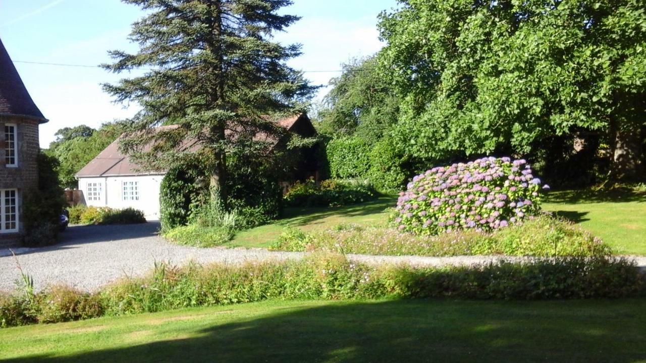 ホテルManoir De La Porte Sainte-Pience エクステリア 写真